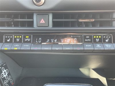 2025 Toyota CROWN SPORT 照片 14