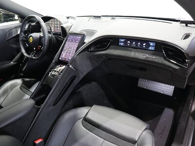 صورة 66 لـ 2021 Ferrari ROMA