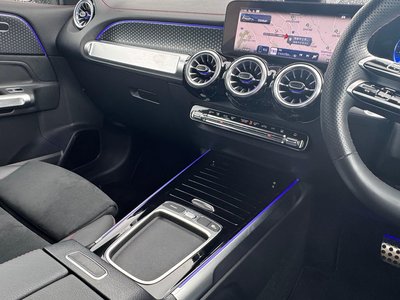 صورة 14 لـ 2025 Mercedes-BENZ EQB