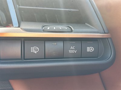 2025 Toyota CROWN ESTATE thumbnail 46