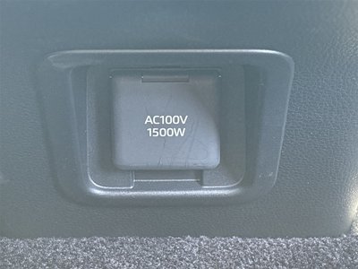 2025 Toyota CROWN ESTATE thumbnail 36