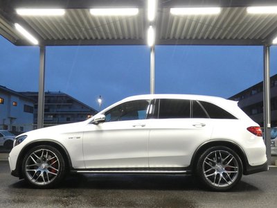 صورة 18 لـ 2018 Mercedes-BENZ GLC AMG