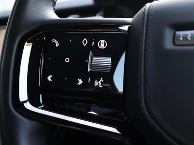 2026 LAND Rover RANGE ROVER VELAR thumbnail 32