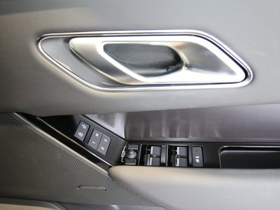 صورة مصغرة 17 لـ 2026 LAND Rover RANGE ROVER VELAR