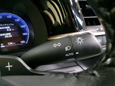 2022 Toyota CROWN CROSSOVER — фото 42