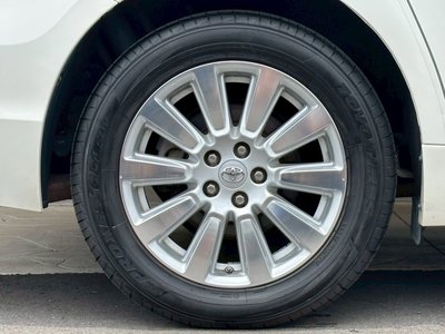 صورة 16 لـ 2017 Toyota SIENA