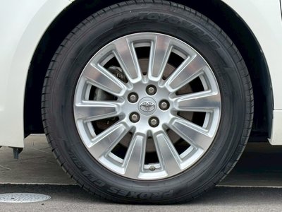 صورة 13 لـ 2017 Toyota SIENA