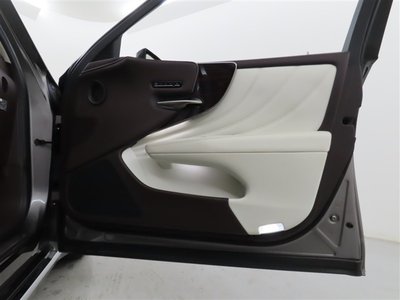 2017 Lexus LS 照片 31
