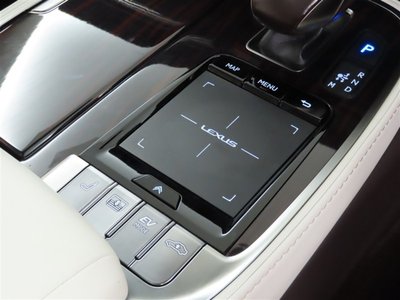 2017 Lexus LS 照片 21