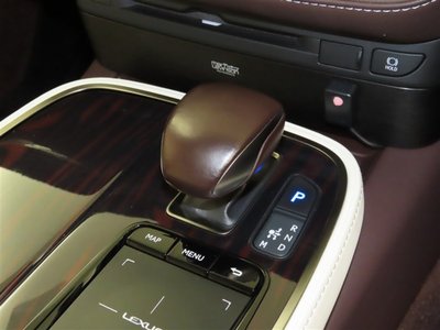 2017 Lexus LS 照片 22