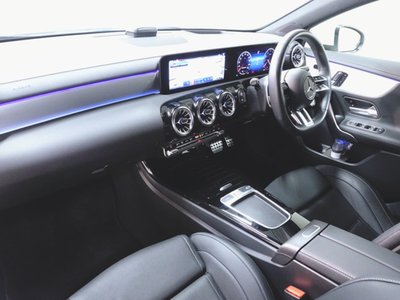صورة 11 لـ 2023 Mercedes-BENZ A-CLASS AMG