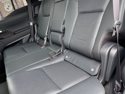 صورة 25 لـ 2025 Lexus GX
