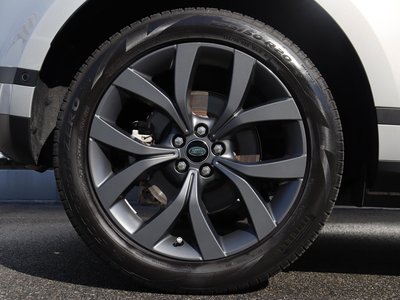 صورة 13 لـ 2023 LAND Rover RANGE ROVER EVOQUE