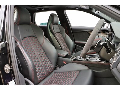 2021 AUDI RS4 AVANT thumbnail 40
