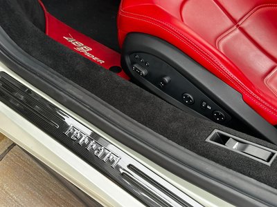 2017 Ferrari 488 SPIDER — миниатюра 49