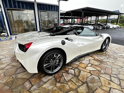 2017 Ferrari 488 SPIDER — миниатюра 69