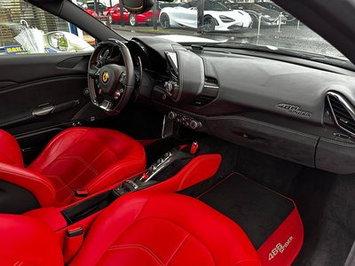 2017 Ferrari 488 SPIDER — миниатюра 37