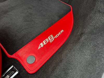 2017 Ferrari 488 SPIDER — миниатюра 48