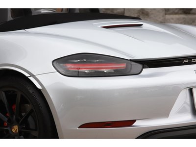 2016 Porsche 718 照片 34