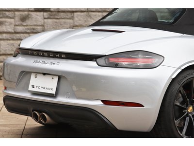2016 Porsche 718 照片 32