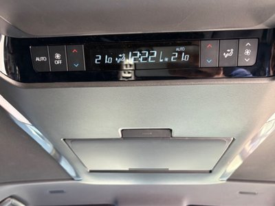 صورة 23 لـ 2024 Toyota ALPHARD