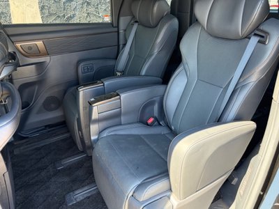 صورة 12 لـ 2024 Toyota ALPHARD