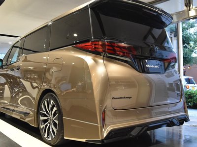 2023 Toyota ALPHARD — фото 16