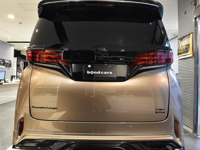 2023 Toyota ALPHARD — фото 18