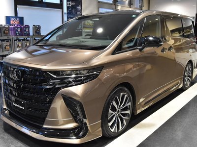 2023 Toyota ALPHARD — фото 13