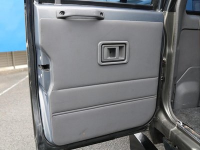 1998 Toyota LAND CRUISER 70 照片 57
