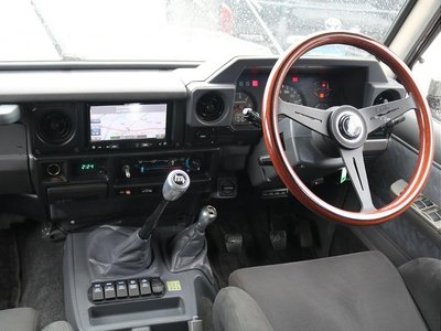 1998 Toyota LAND CRUISER 70 照片 33