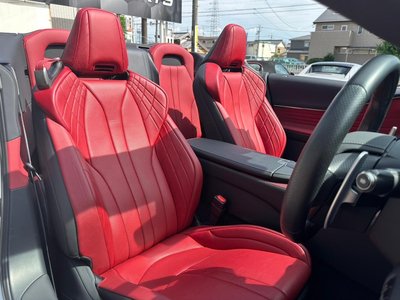 صورة 8 لـ 2021 Lexus LC CONVERTIBLE
