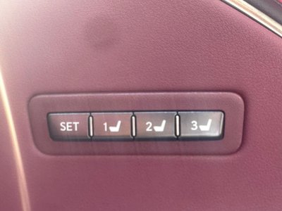 صورة 39 لـ 2021 Lexus LC CONVERTIBLE