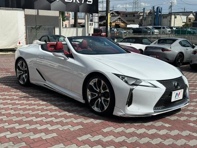 صورة 35 لـ 2021 Lexus LC CONVERTIBLE
