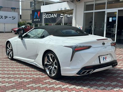 صورة 25 لـ 2021 Lexus LC CONVERTIBLE