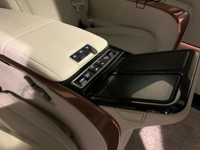 2024 Lexus LM 照片 34