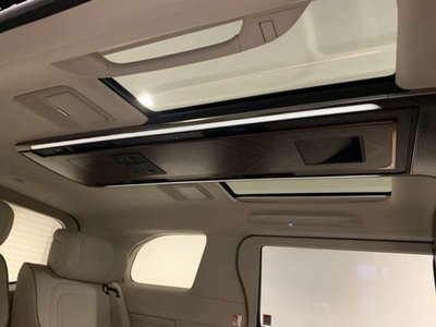 2024 Lexus LM 照片 31