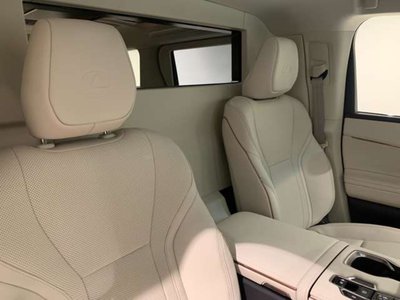 2024 Lexus LM 照片 22
