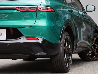 2026 ALFA Romeo TONALE 照片 21