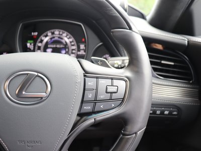 2021 Lexus LS thumbnail 22