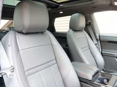 صورة 16 لـ 2024 LAND Rover RANGE ROVER EVOQUE