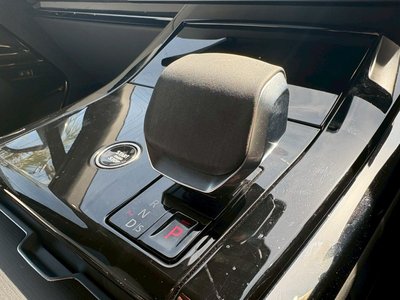 2024 LAND Rover RANGE ROVER SPORT — миниатюра 18