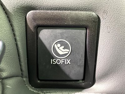 2022 Lexus IS thumbnail 39