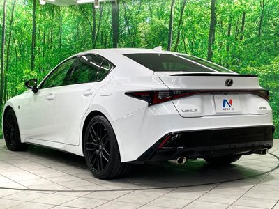 2022 Lexus IS thumbnail 66