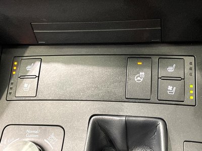 2022 Lexus IS thumbnail 56