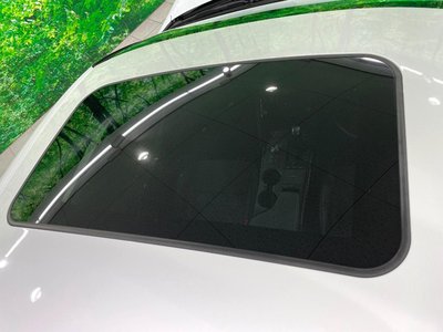 2022 Lexus IS thumbnail 61