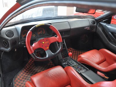 صورة 11 لـ 1988 Ferrari TESTAROSSA