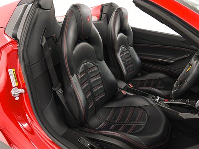 2016 Ferrari 488 SPIDER — фото 15