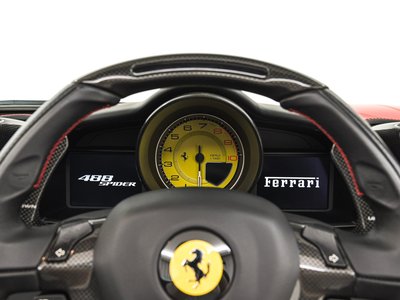 2016 Ferrari 488 SPIDER — фото 12