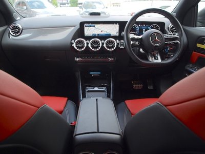 2025 Mercedes-BENZ GLA AMG thumbnail 33